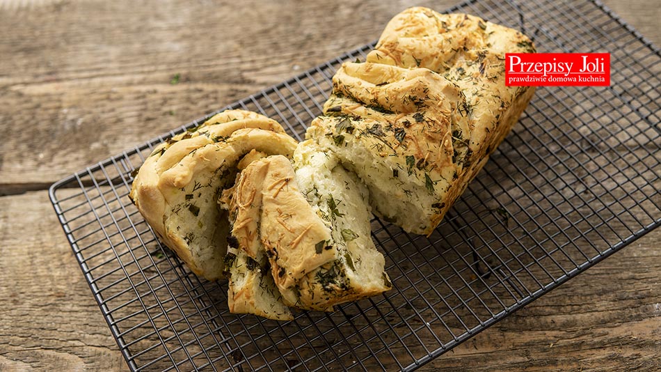 TEAR AND SHARE HERB BREAD RECIPE