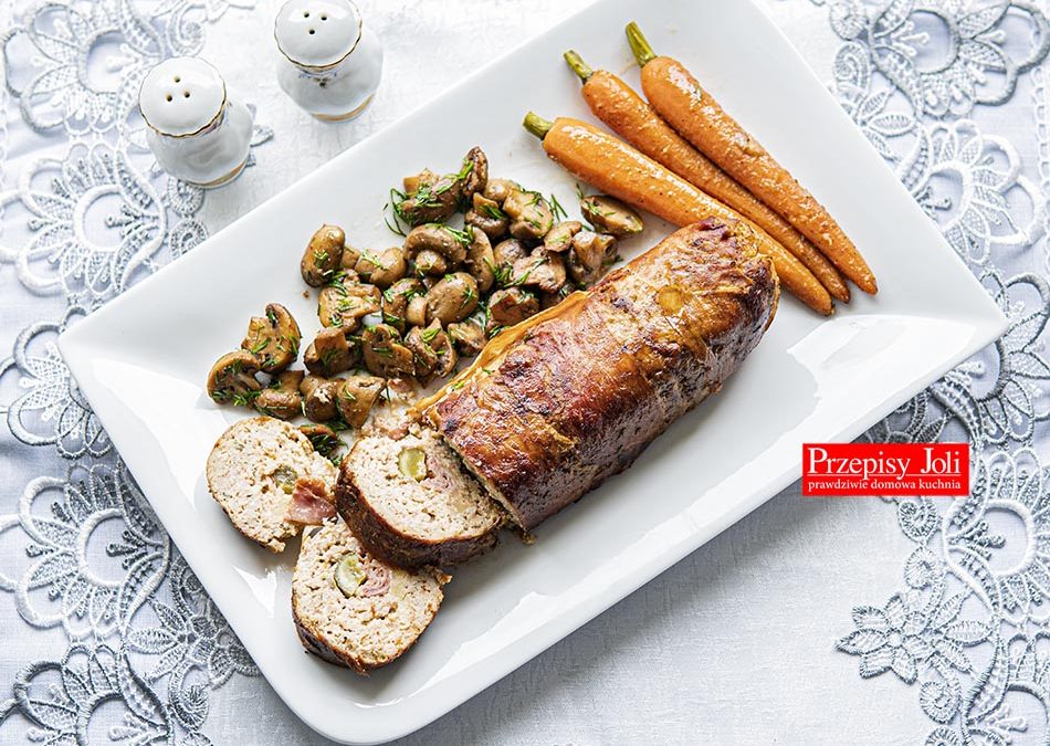 TURKEY ROULADE DINNER RECIPE