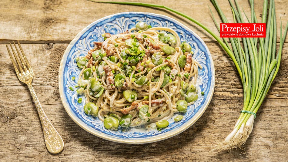 BROAD BEANS AND BACON PASTA RECIPE